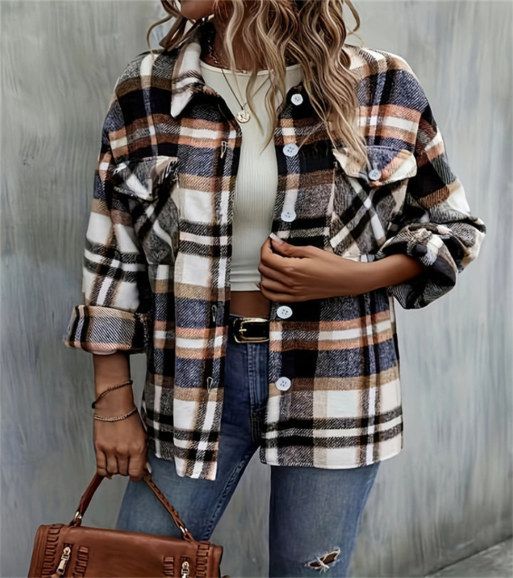 Plaid flannel jacket for women with pockets and tasteful buttonhole Lune London