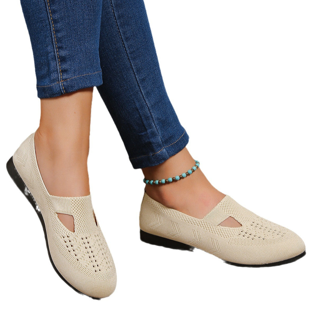Breathable Slip-On Shoes for Women with Elastic Upper and Non-Slip Sole Lune London
