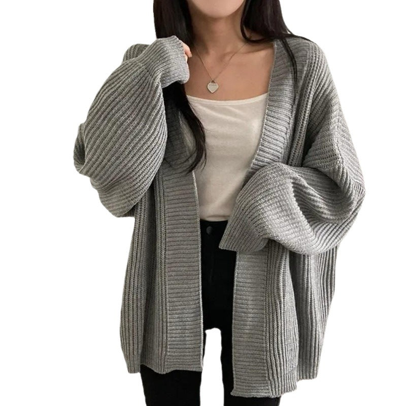Soft knit cardigan for women with a relaxed fit and set-in sleeves Lune London