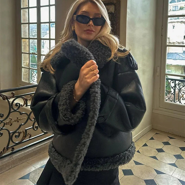 Manteau d'hiver à la mode pour femmes avec col en fausse fourrure Chic & Stil