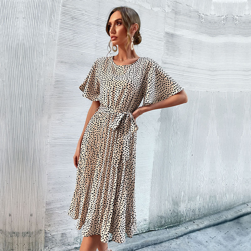Lune London A-line midi dress for ladies with puff sleeves and drawstring at the waist