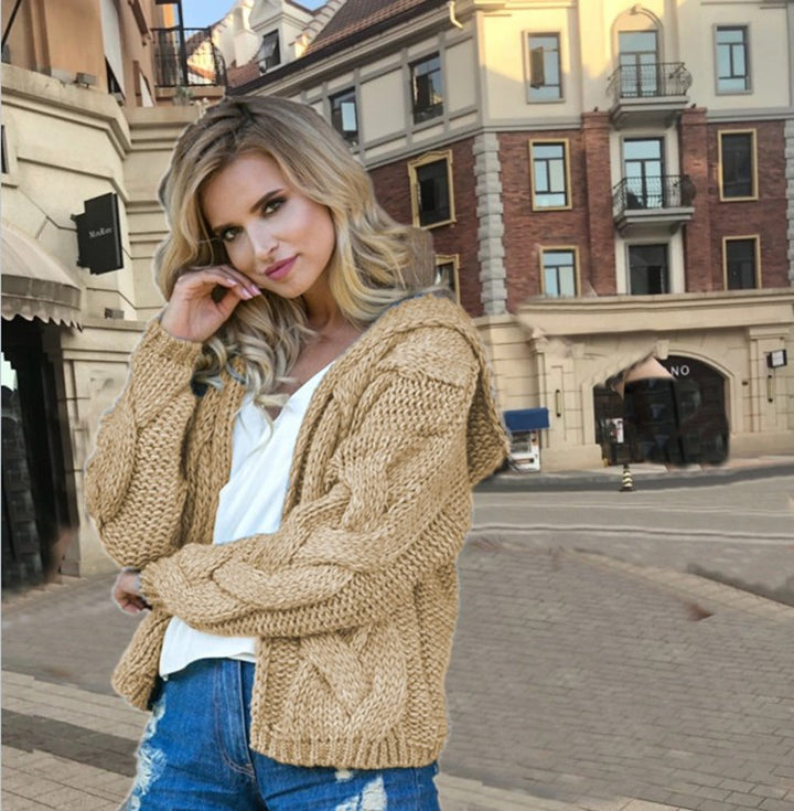 Thick knit jacket for women with hood and elegant cable pattern Lune Londonl