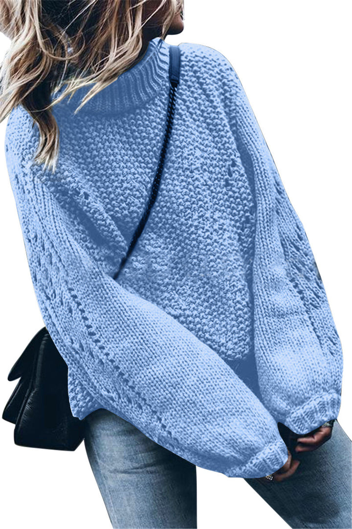 Chunky knit sweater for women with a loose fit and trendy turtleneck Lune London