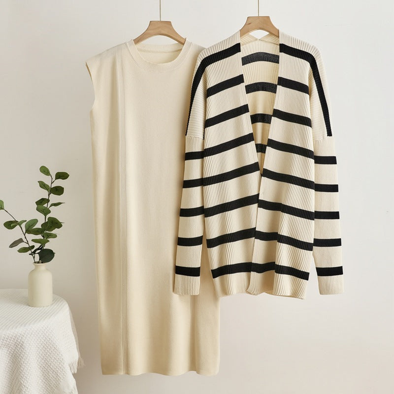 Elegant and modular knit dress for women with a casual cardigan Lune London