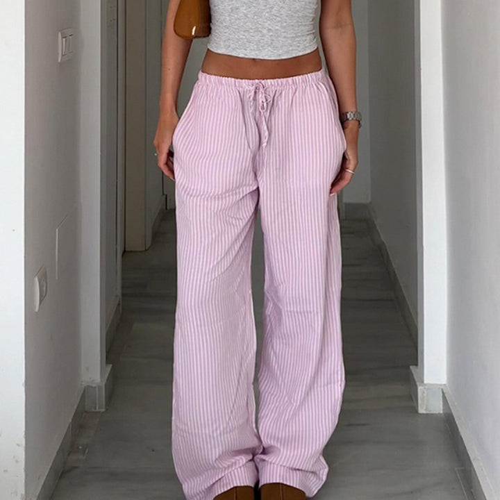 Lightweight pajama pants for women with elastic waistband and drawstring Lune London