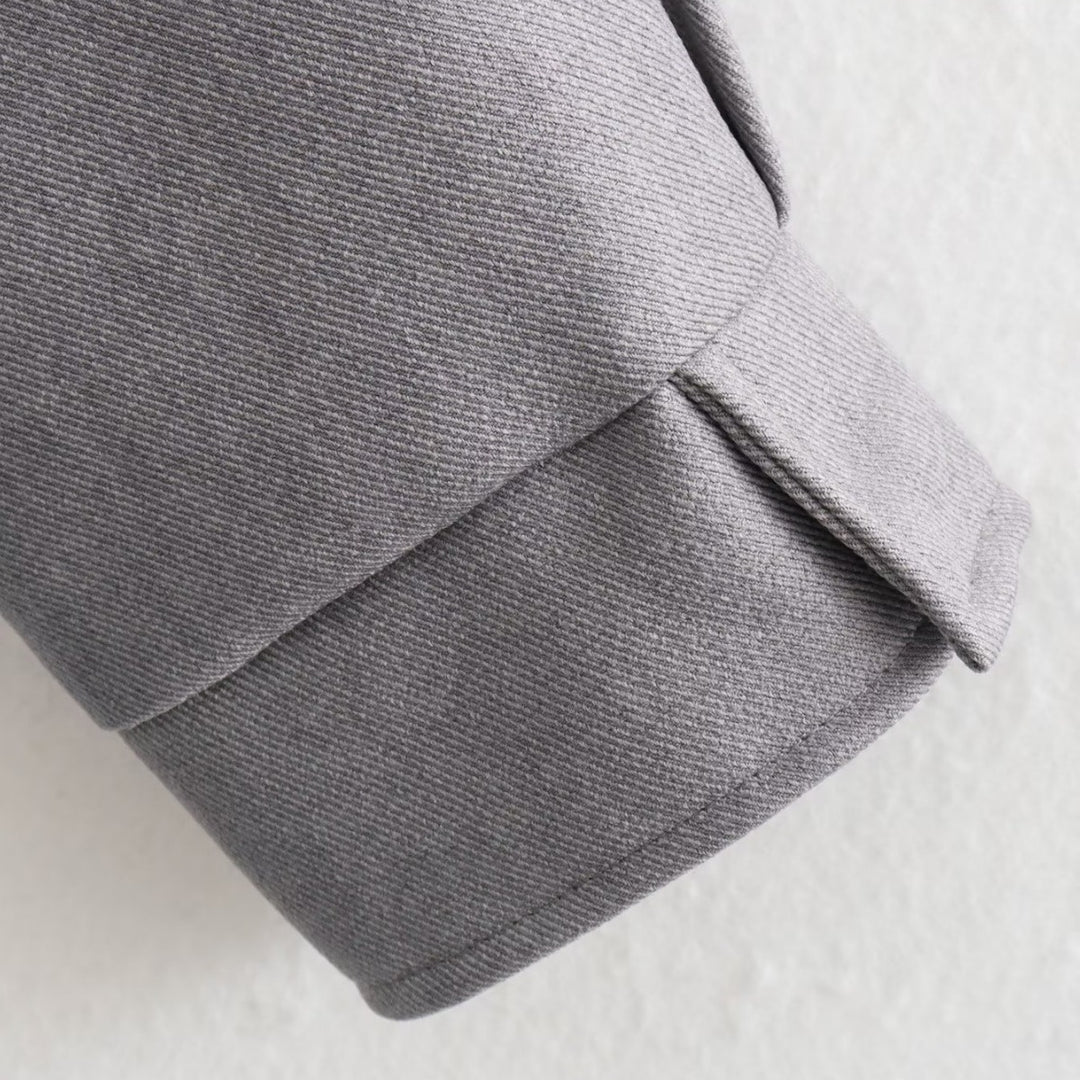 Comfortable women's oversized jacket with practical pockets Lune London