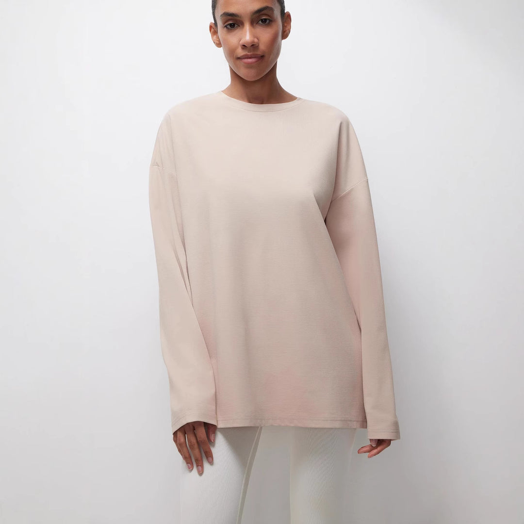 Casual jersey T-shirt for women with wide sleeves and a round neckline Lune London