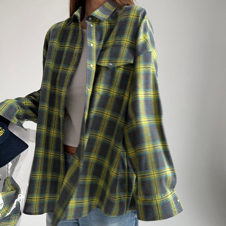 Flannel shirt for women with plaid pattern and relaxed fit Lune London