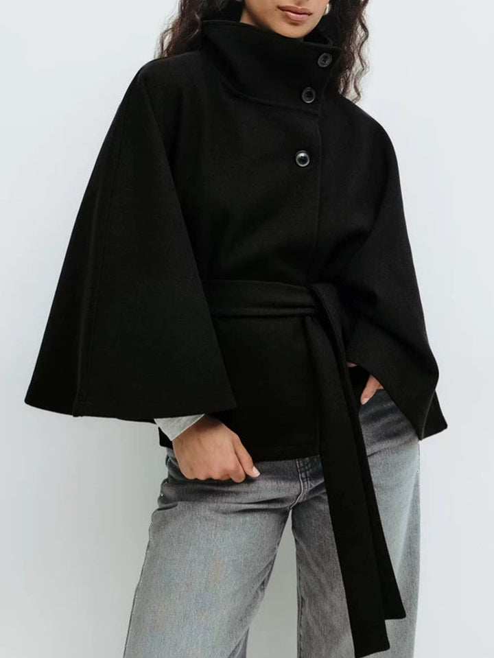 Winter jacket for women with modern cut and belt Lune London