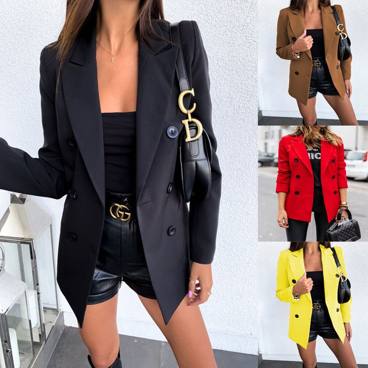 Trendy double-breasted blazer for women with a sleek silhouette and practical pockets Lune London
