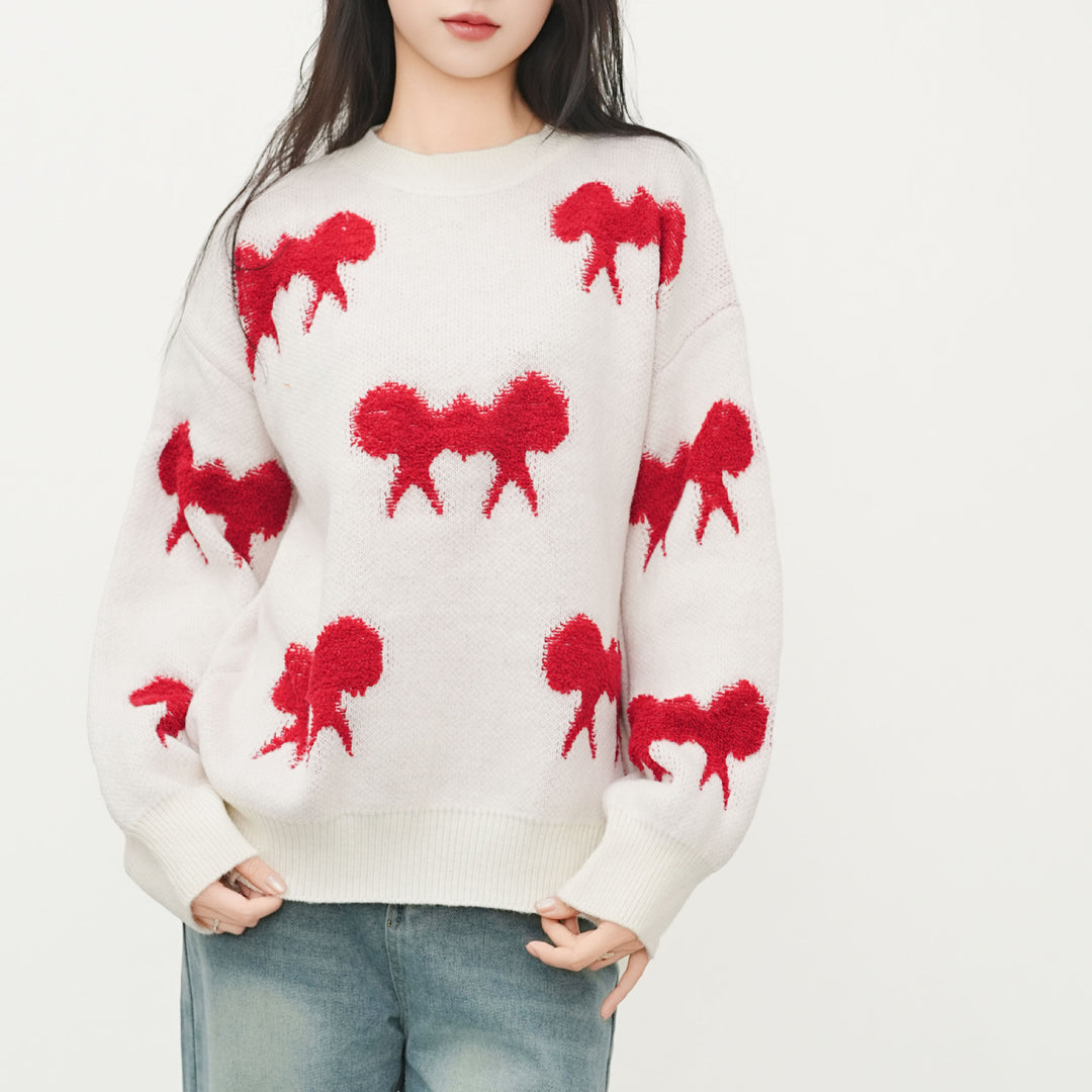 Casual women's sweater with a unique animal print design Lune London