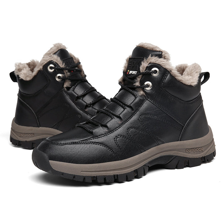 Ladies' hiking boots with insulated lining and non-slip sole Lune London