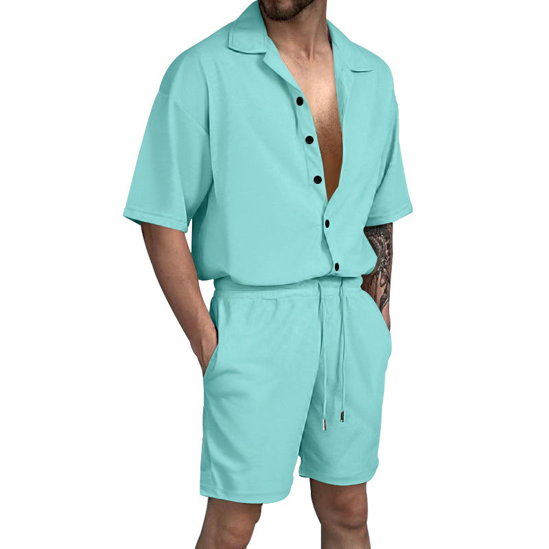 Casual short sleeve shirt and shorts set for men with elastic waist and practical pockets Lune London