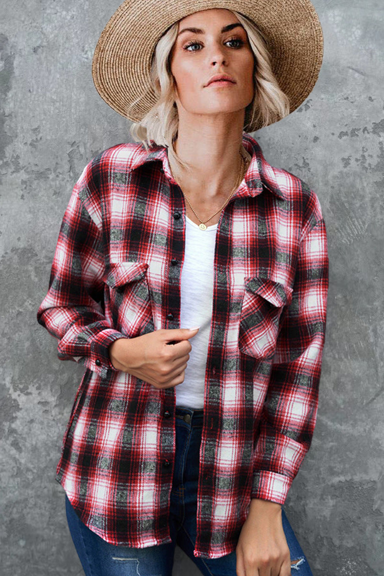 Flannel shirt for women with a check pattern and patch pockets Lune London