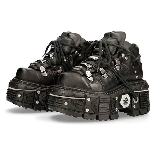 Women Stable High-Top Boots with Robust Rubber Sole Lune London