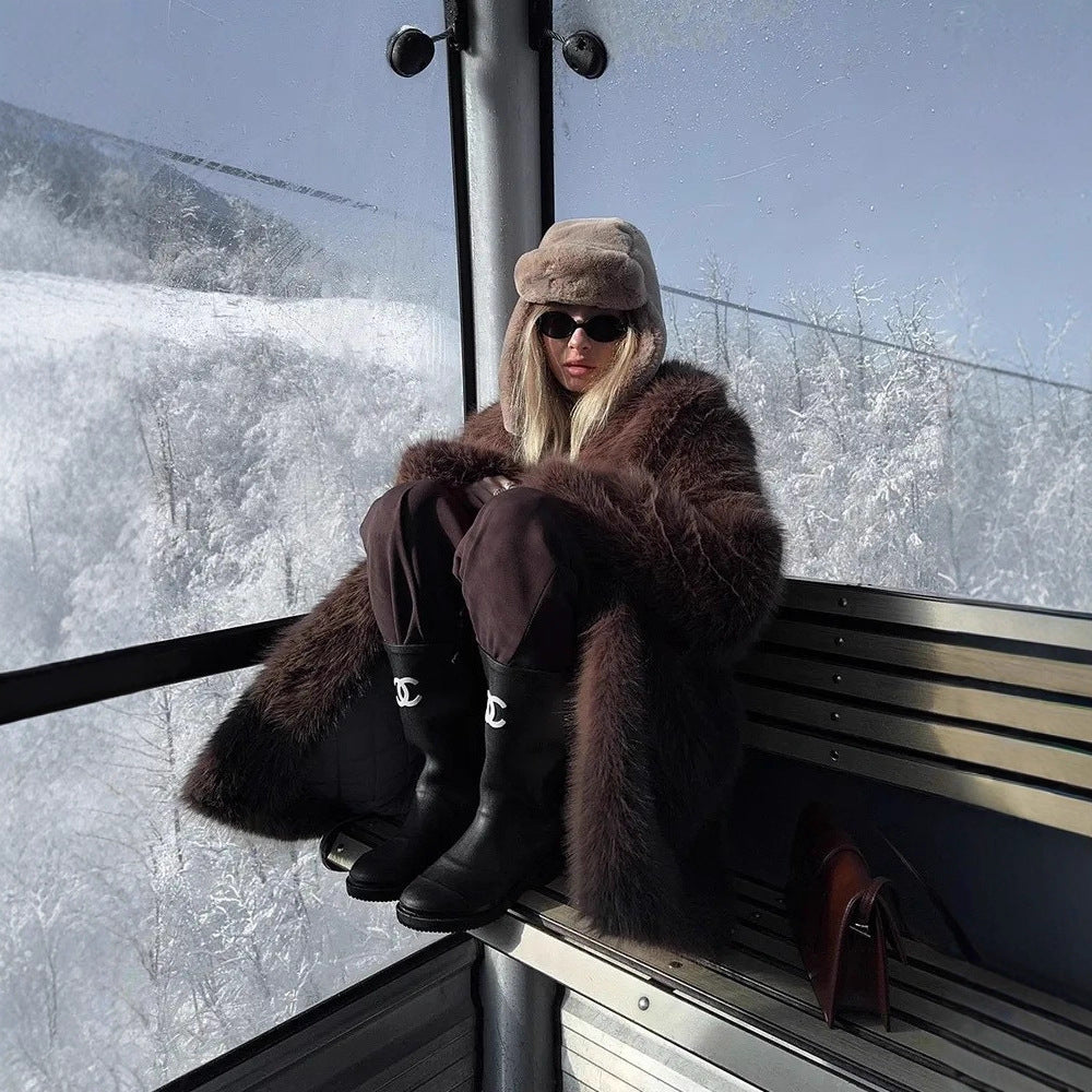 Ladies chic and stylish fur coat