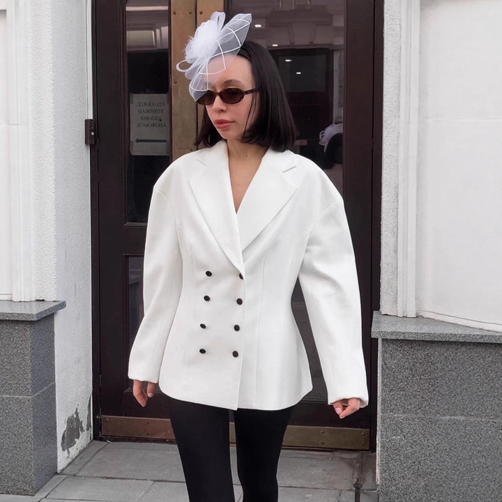 Oversized blazer jacket for women with elegant design Lune London
