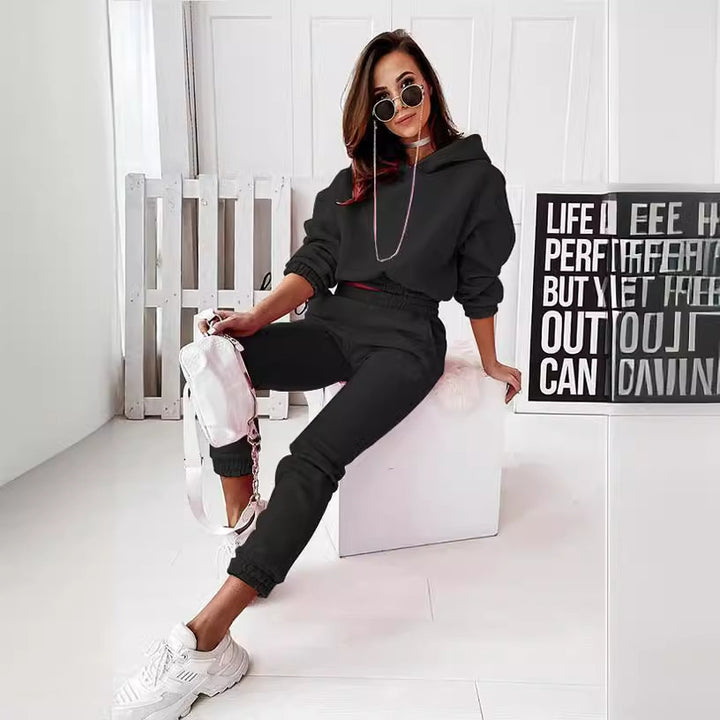 Casual Training Set for Women with Hood Lune London