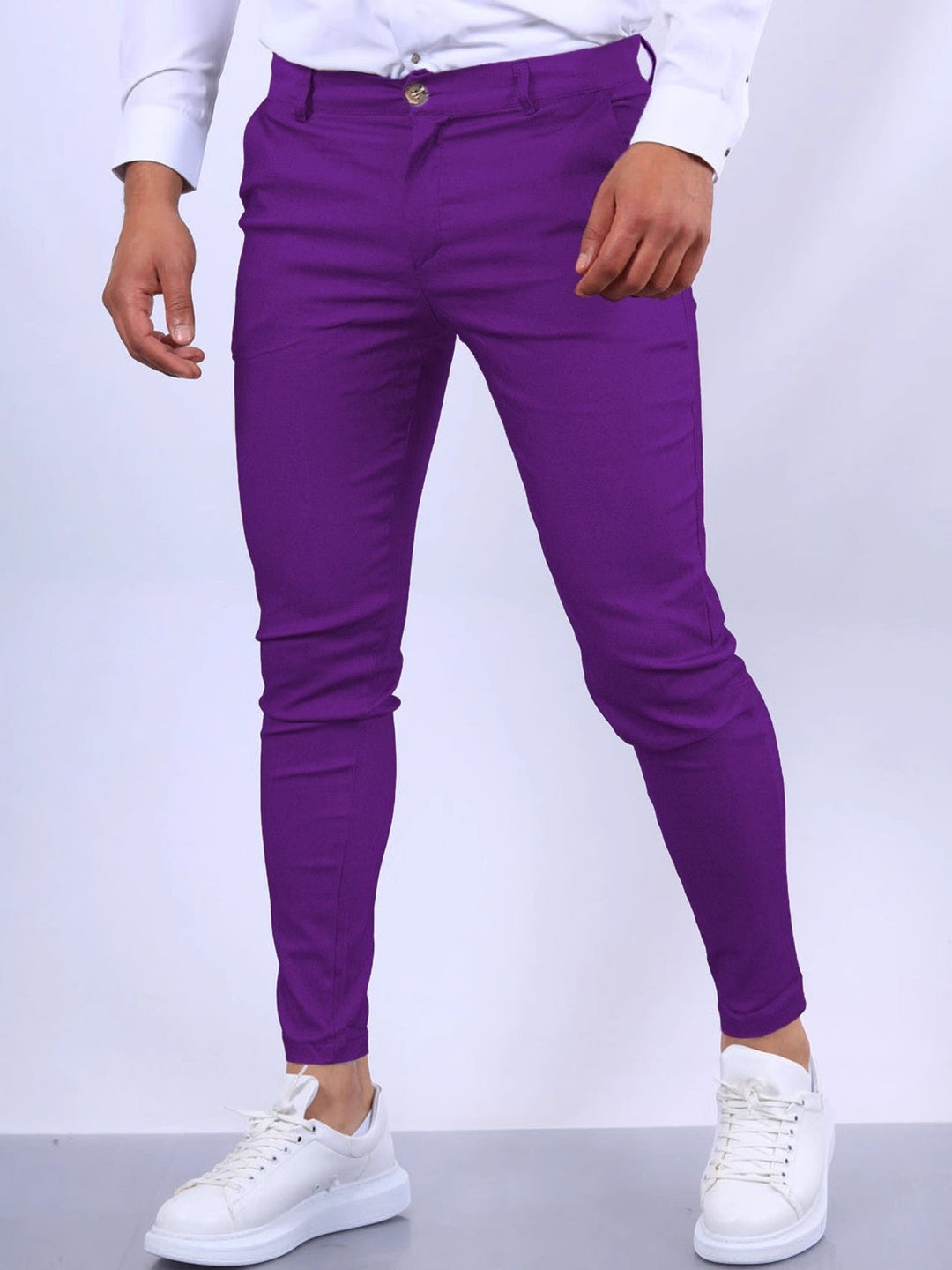 Men's Elegant Slim-Fit Chino Pants with Elastic Waistband and Practical Pockets Lune London