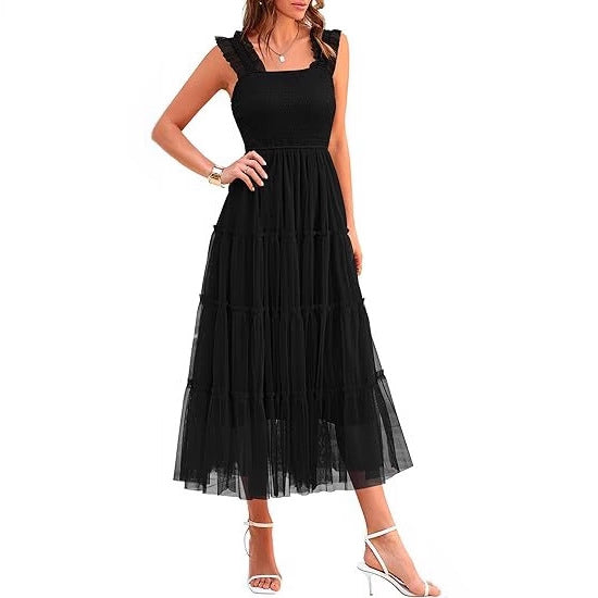 Maxi dress for women with voluminous tulle skirt and lace sleeves Lune London