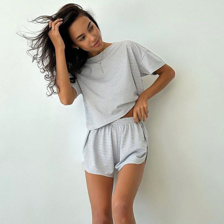 Ladies stylish casual outfit with short sleeve crop top and chic shorts