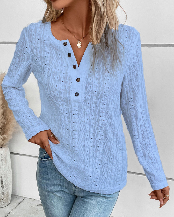 Chemise à manches longues pour femmes avec détail de bouton nostalgique Chic & Stil