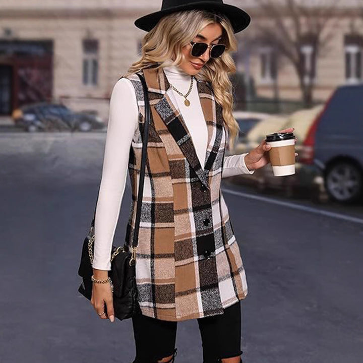 Long women's jacket with a modern checkered design Lune London