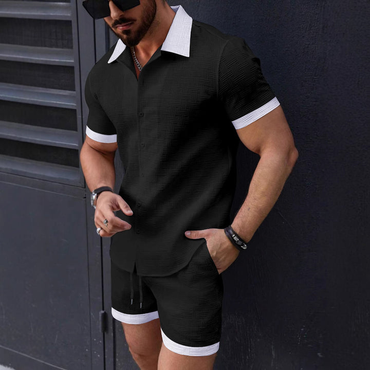 Men's short sleeve shirt and structured design shorts Chic and Style