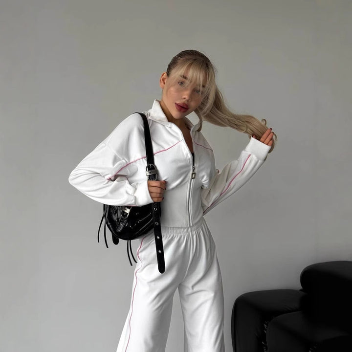 Sporty velvet jogging set for women with cropped hooded jacket and comfortable pants Lune London