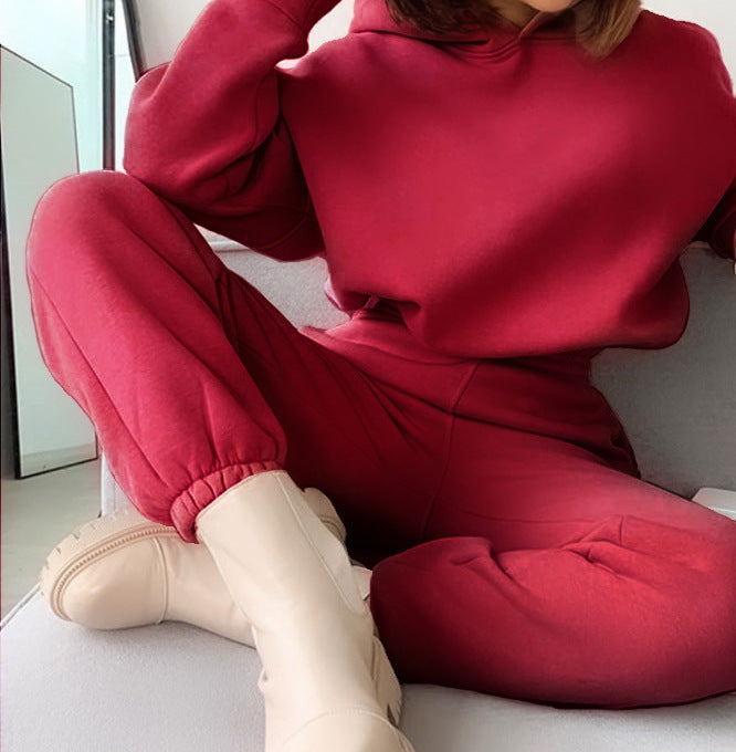 Ladies casual tracksuit with hood and elastic waist Lune London
