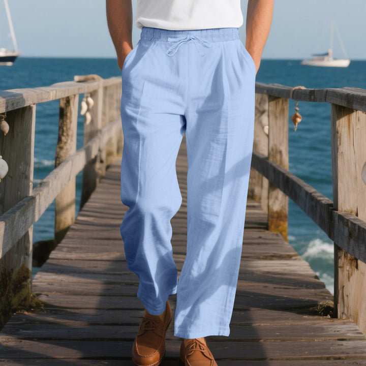 Casual beach pants for men with elastic waist and practical side pockets Lune London