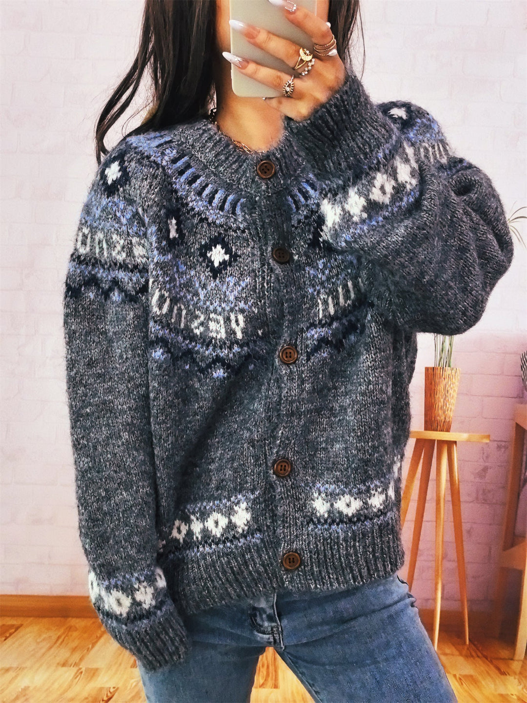 Lune London | Women's Cardigan with Colorful Nordic Pattern and High-Quality Wooden Buttons