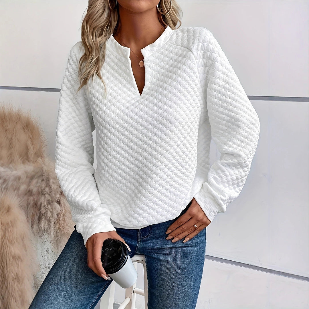 Knit sweater for women with a textured pattern and a fashionable V-neck Lune London