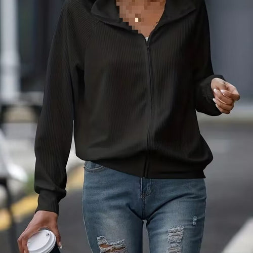 Sporty zip jacket for women with ribbed structure and elegant high collar Lune London