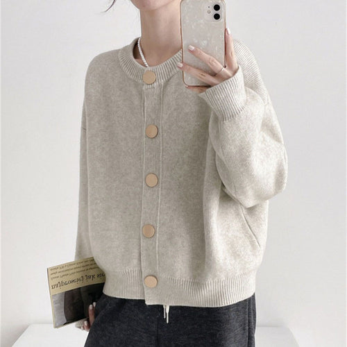 Cardigan womens cozy avec détails de boutons et coupe moderne Chic & Stil