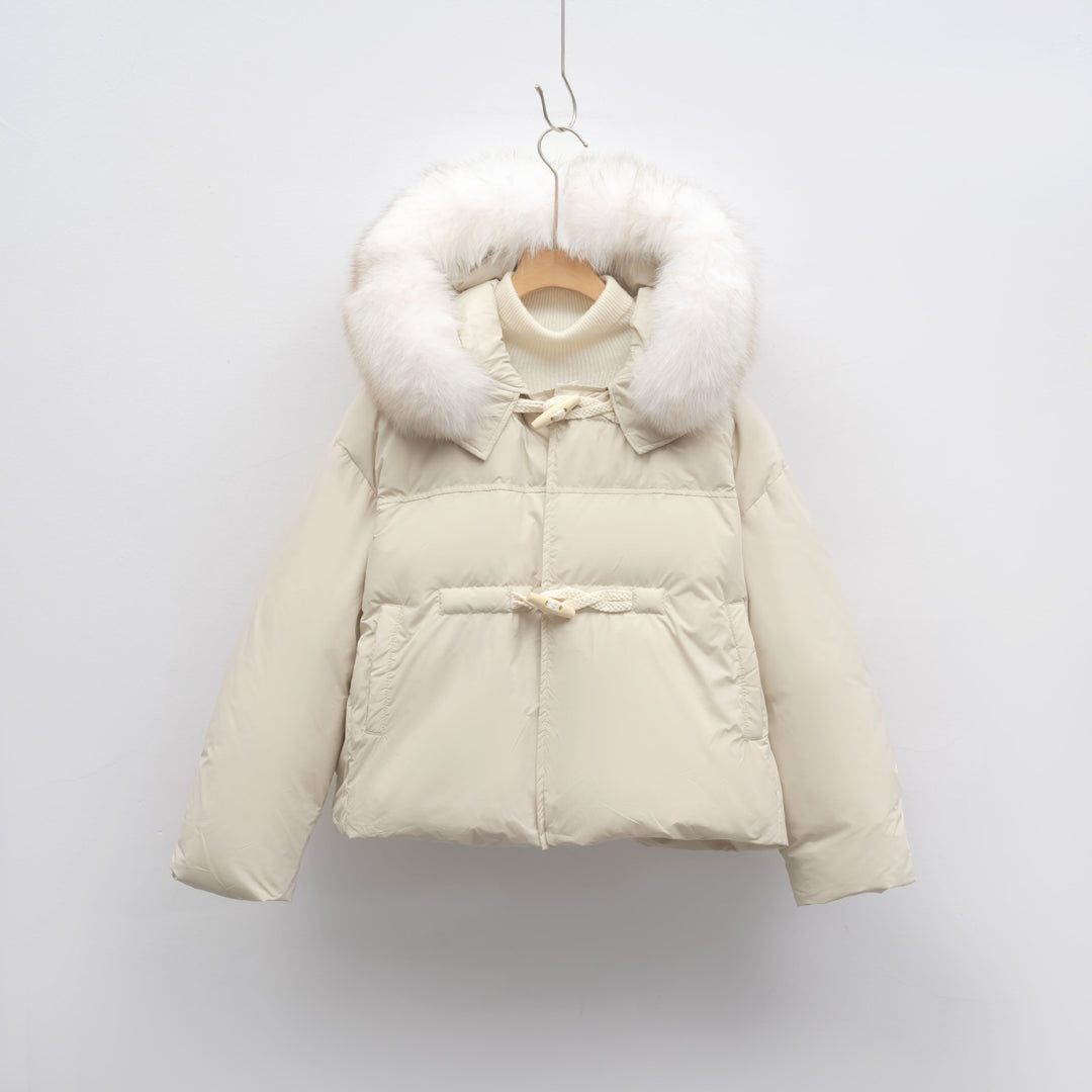 Trendy winter jacket for women with faux fur collar Lune London