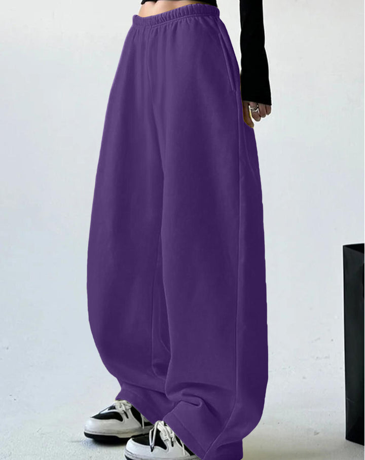 Loose leisure pants for women with elastic waistband and side pockets Lune London