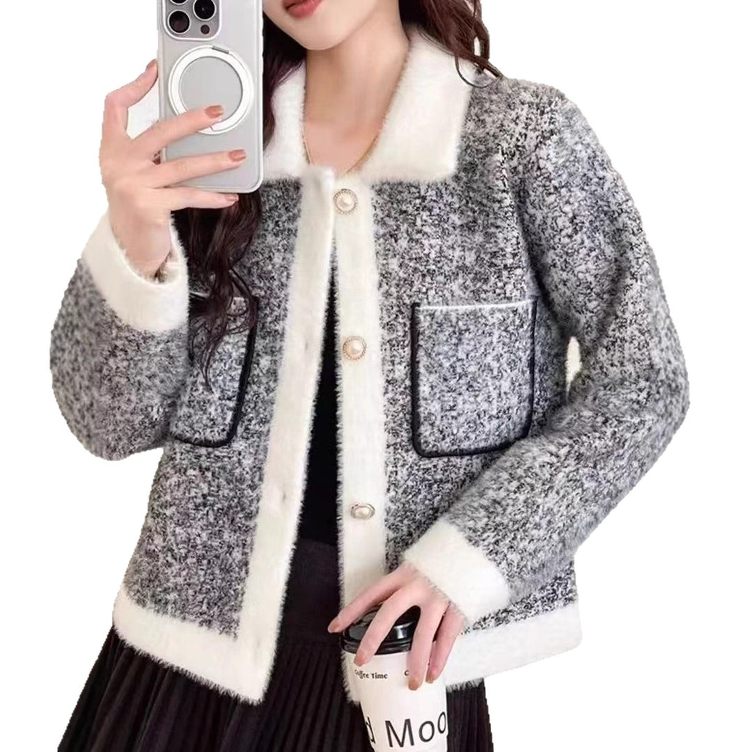 Ladies Cozy Pullover with Pockets and Contrasting Collar Lune London