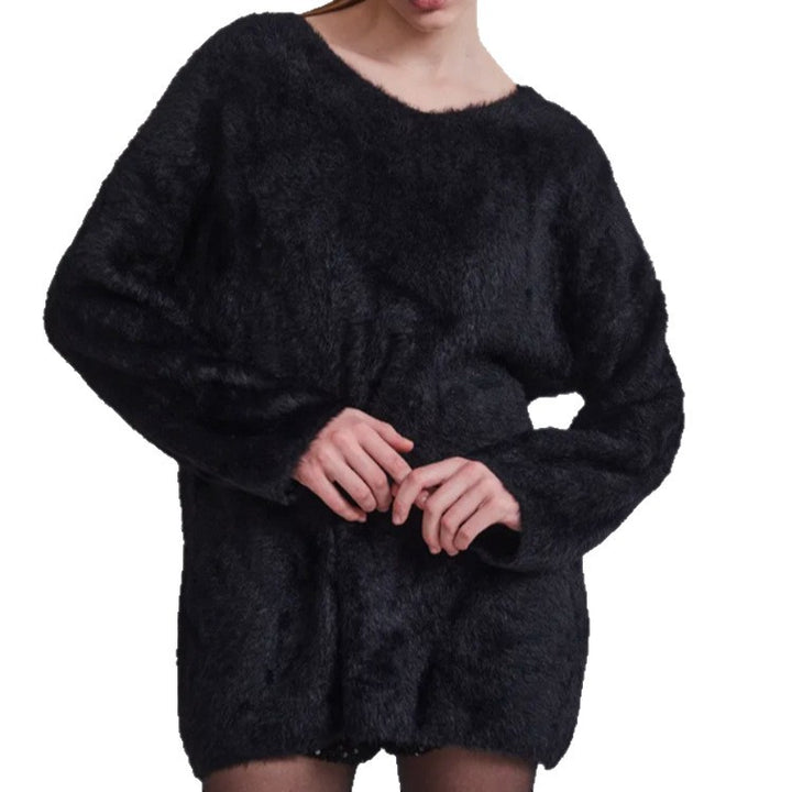 Ladies Soft V-neck Pullover in High-Quality Material Lune London