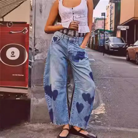 Wide jeans for women with heart-shaped details and a relaxed cut Lune London