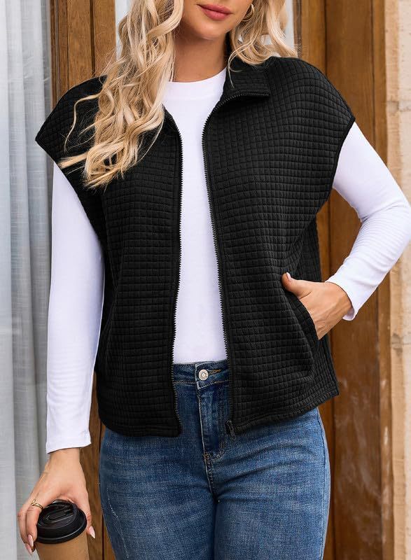 Women Lightweight Gaspé Knitted Vest with Pockets and High Collar Lune London