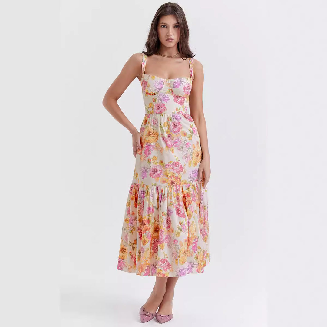 Floral patterned maxi dress for women with fitted bodice and flared skirt Chic & Stil