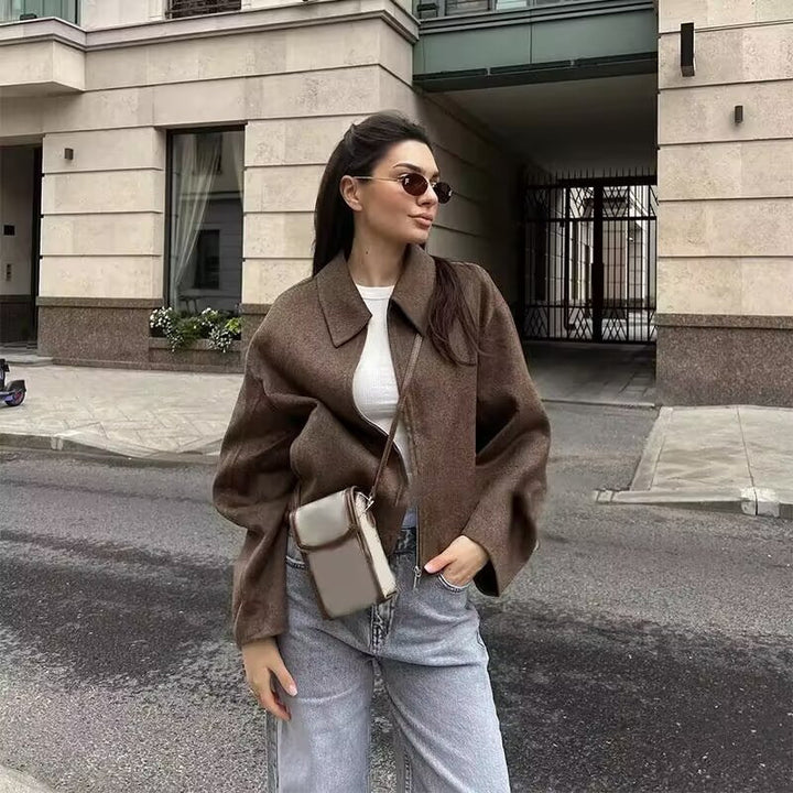 Transitional jacket for women with high collar and modern zipper Lune London