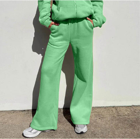 Ladies casual zip-hoodie and sporty leisure pants Lune London