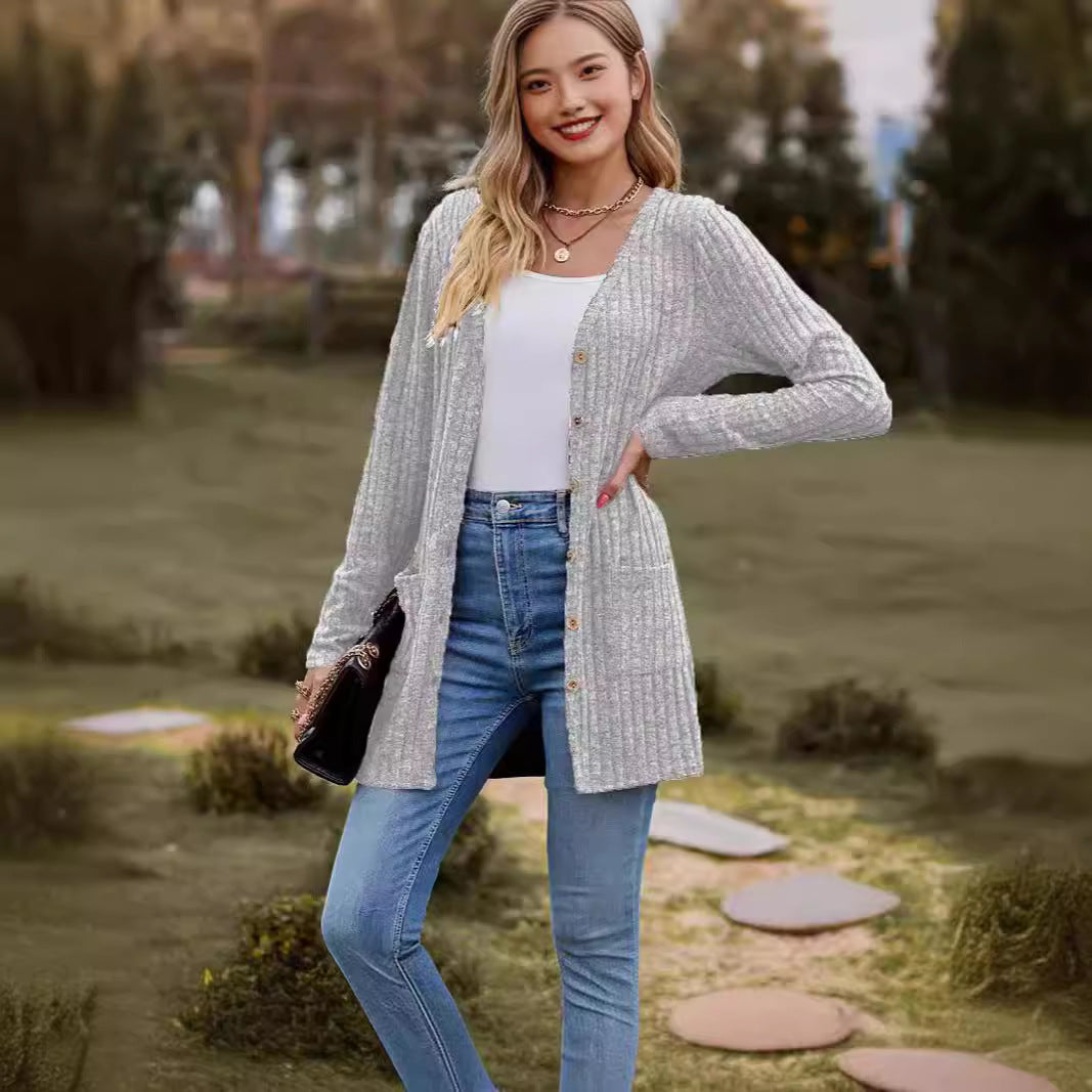 Ladies' cardigan with button placket and practical pockets Lune London