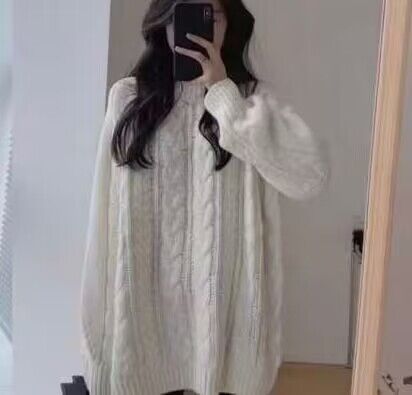 Thick knit sweater for women in a casual oversized style with cable knit pattern Lune London