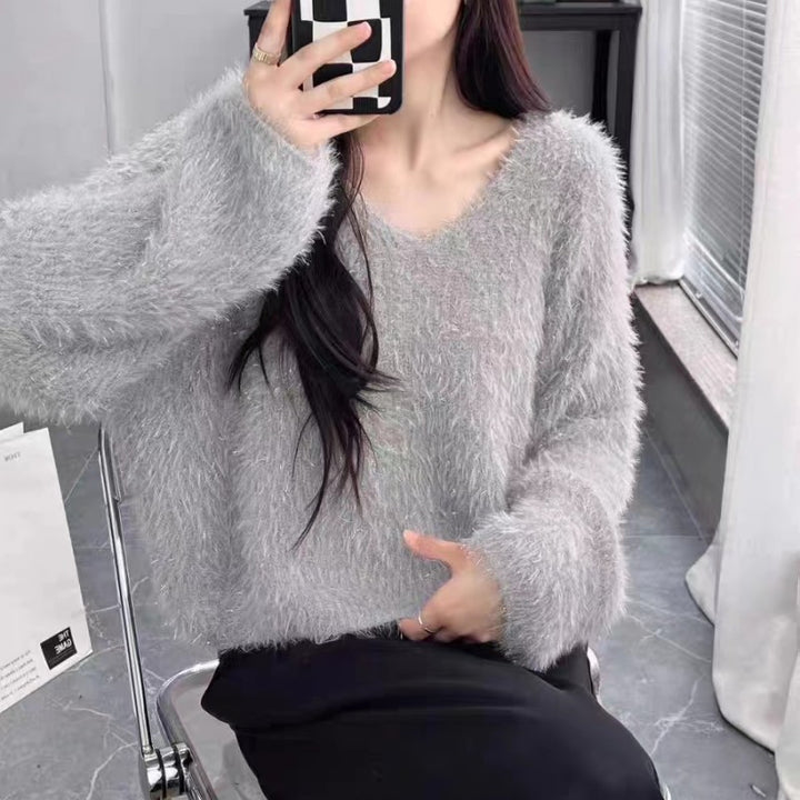 Pull féminin en V peluche avec manches longues et fils scintillants Chic & Stil