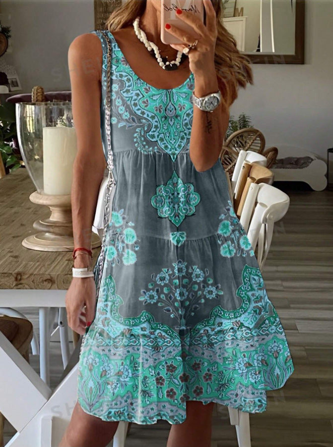 Summer dress for women with floral print and fluid cut Lune London