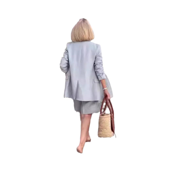Fashion blazer-shorts set for women with double-breasted buttons and elegant cut Lune London