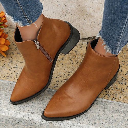 Elegant stiletto heels for women with a pointed toe and side zipper Lune London